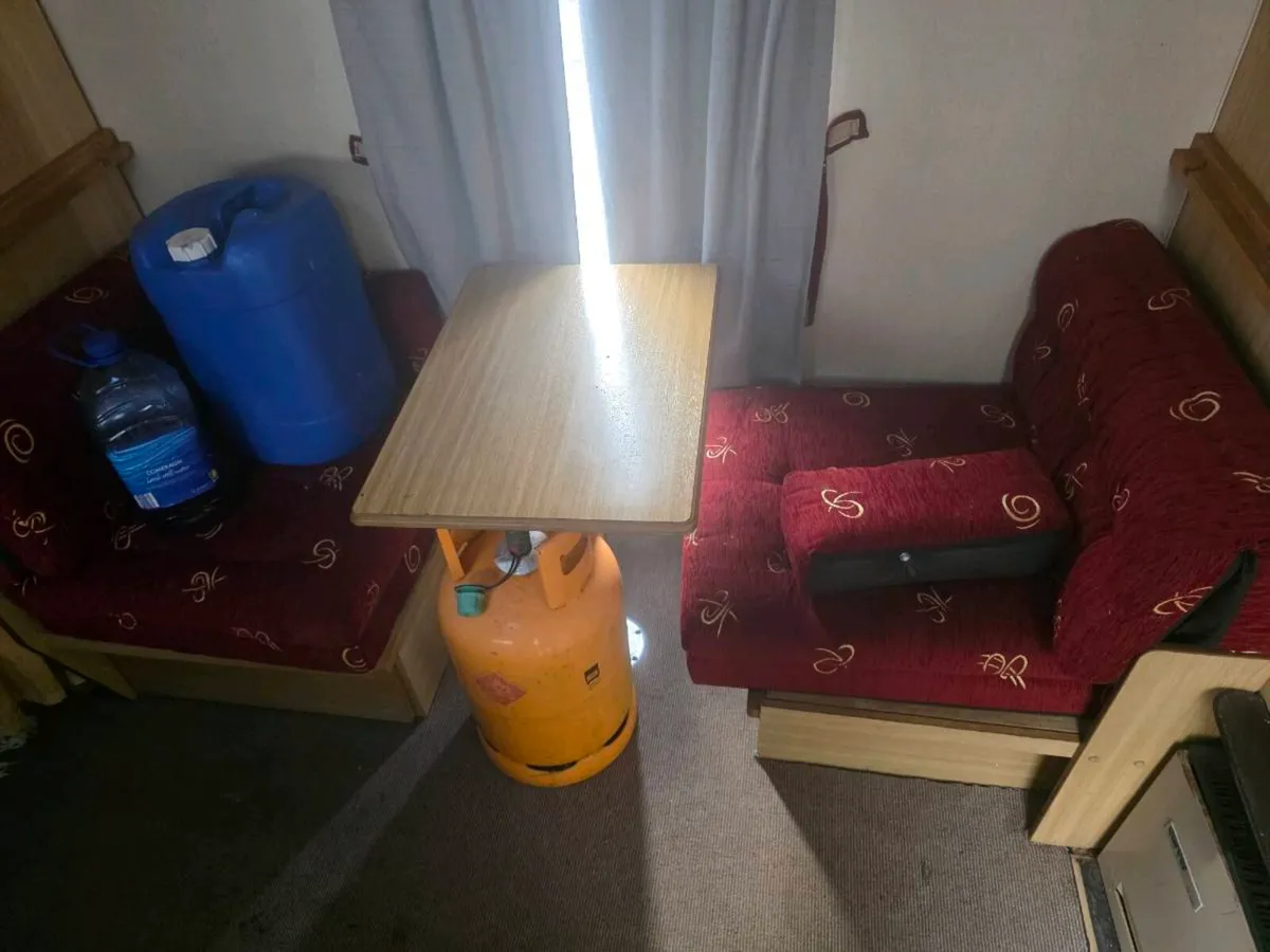 Carvan for sale - Image 4
