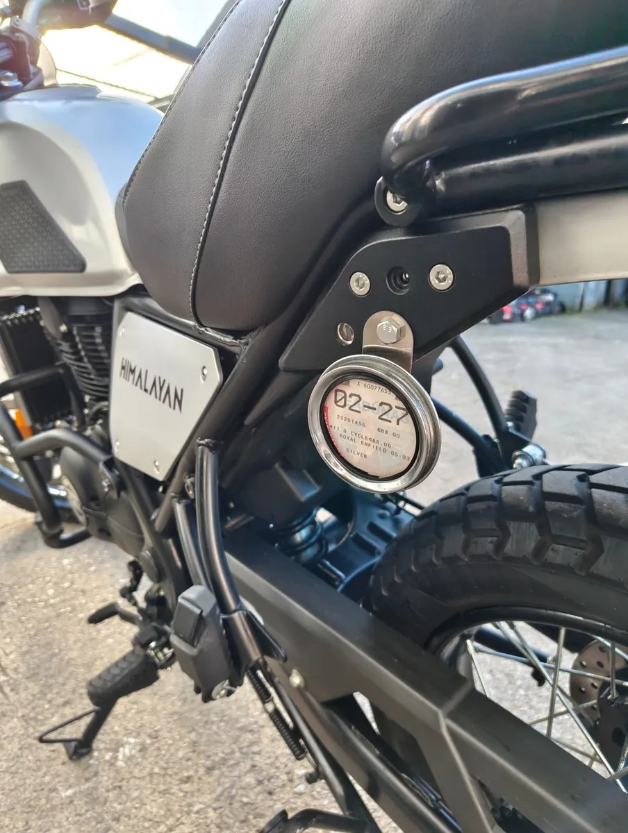 ROYAL ENFIELD 2025 Himalayan 411 - Image 3