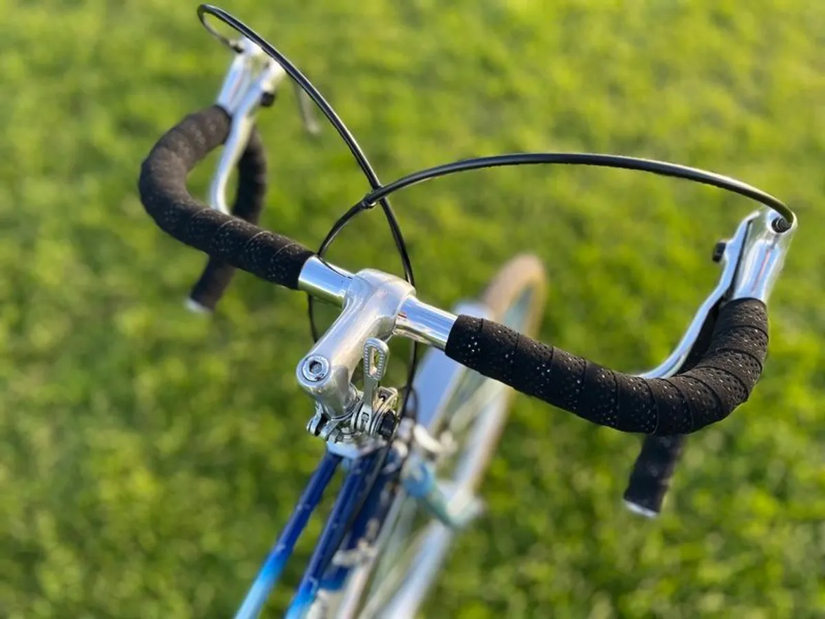 Vintage Bicycle - Image 2