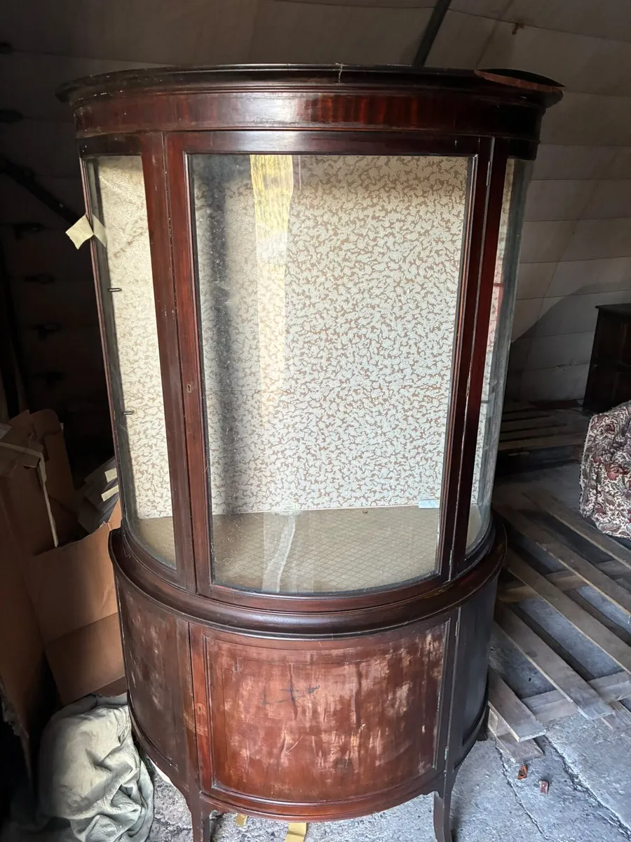 Display Cabinet - Image 4