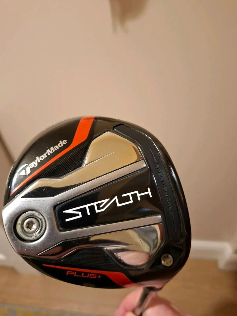 Taylormade Stealth Plus 3 wood - Image 2