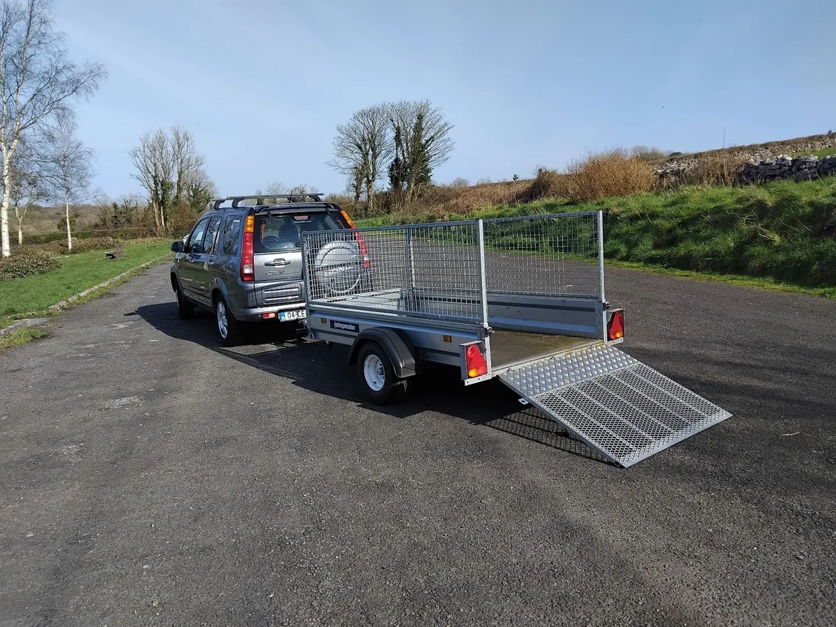 Trailers - Image 2