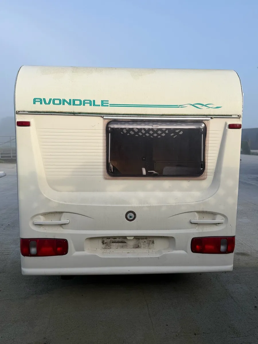 AVONDALE 4 berth caravan - Image 3