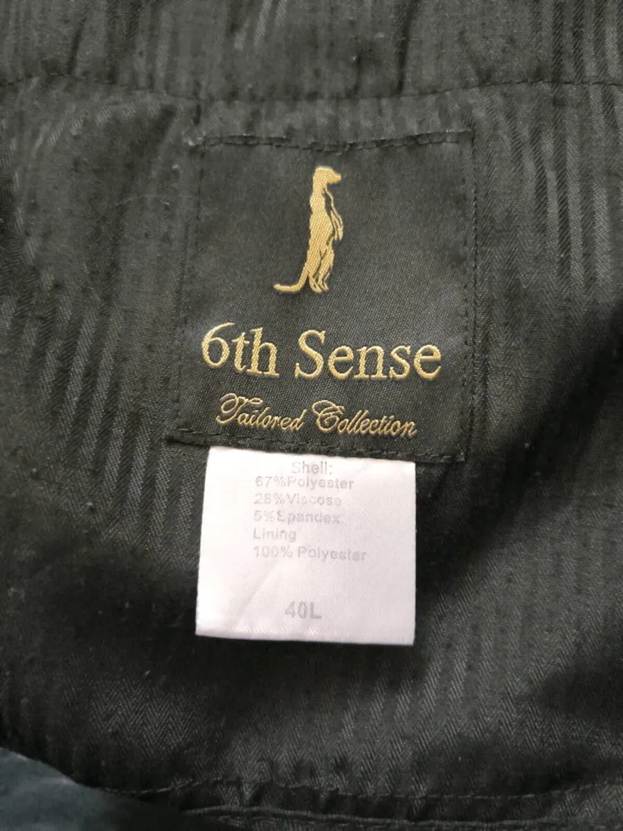 Men's suit - Image 3
