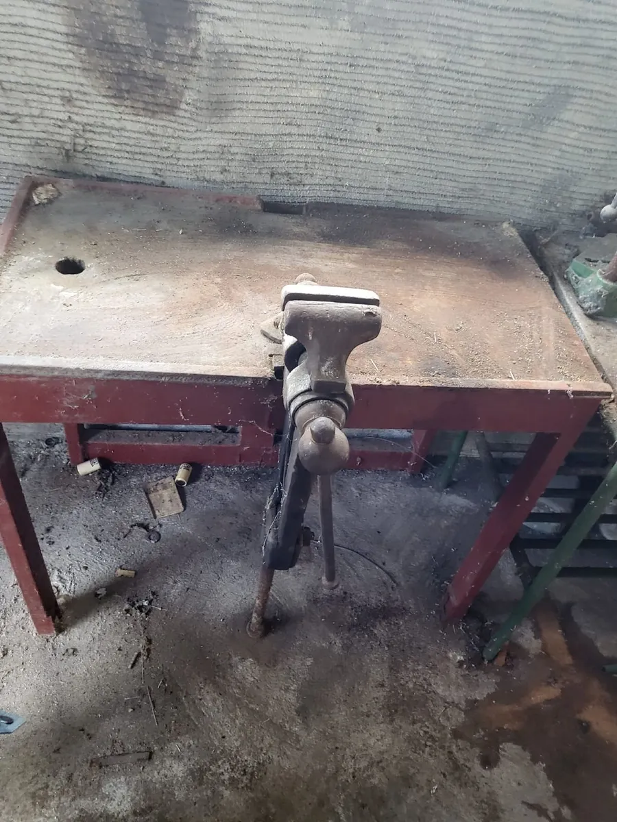 Blacksmiths vice
