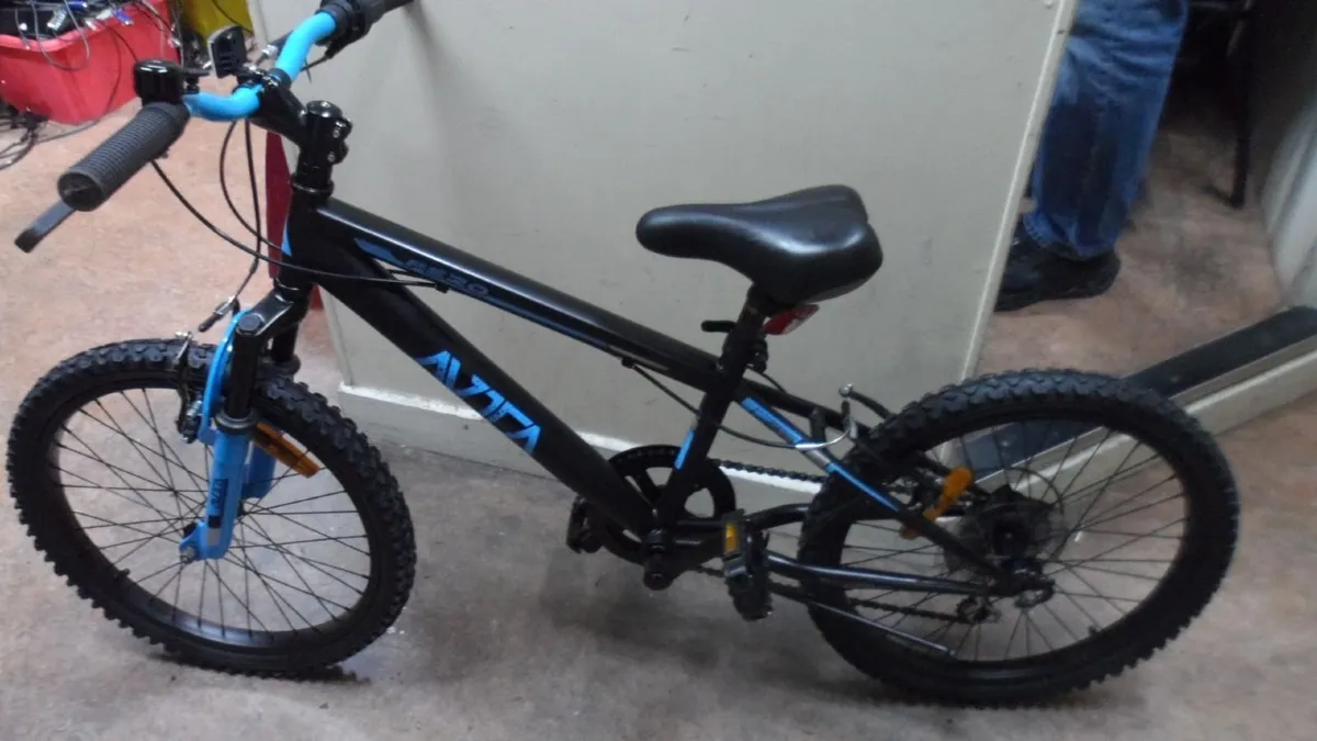 Children's Bike - Image 1