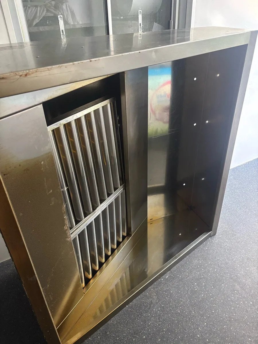 Commercial Canopy extraction hood - Image 1
