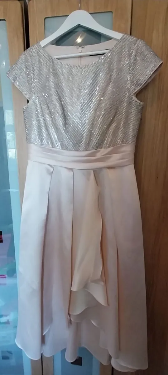 dresses - Image 3