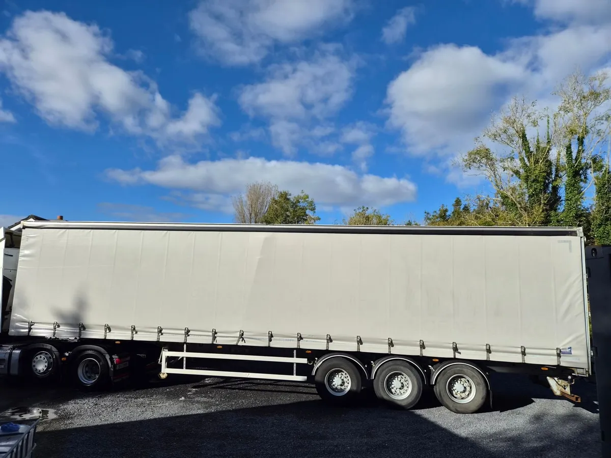 SDC Curtainsider Trailer 13.6m 2015 - Image 1