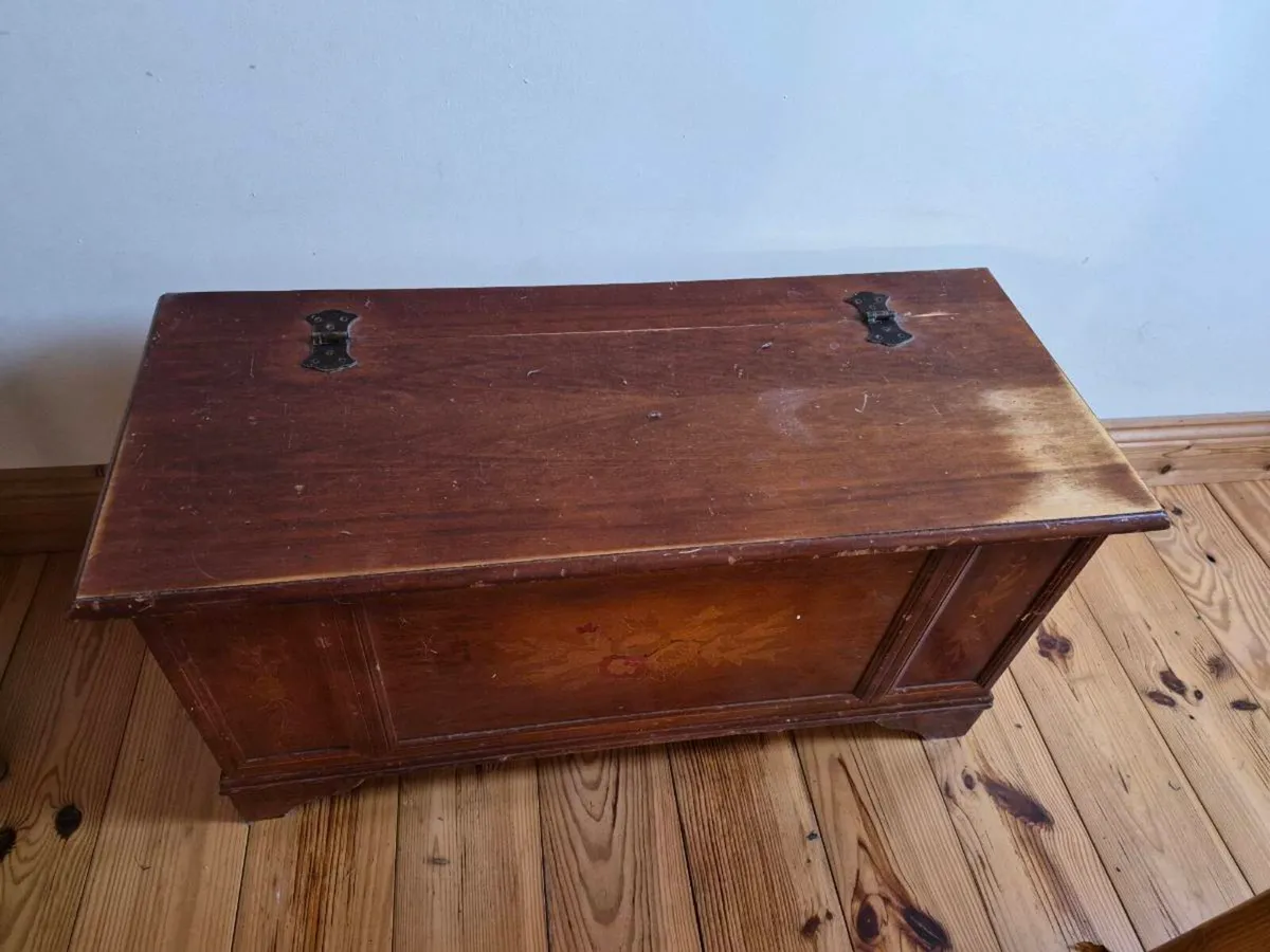 Wooden storage box - Image 2