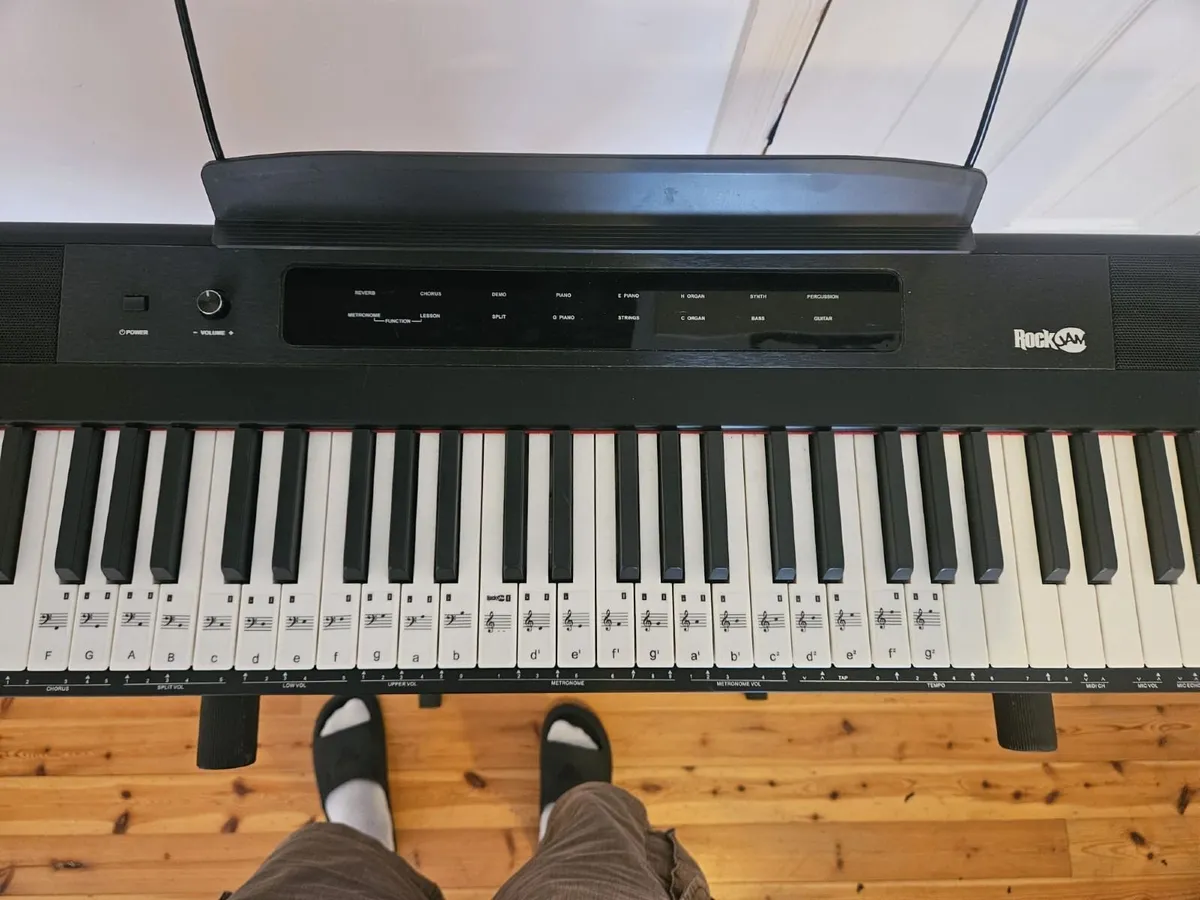 RockJam 88 Key Digital Piano + Xfinity Stand - Image 3