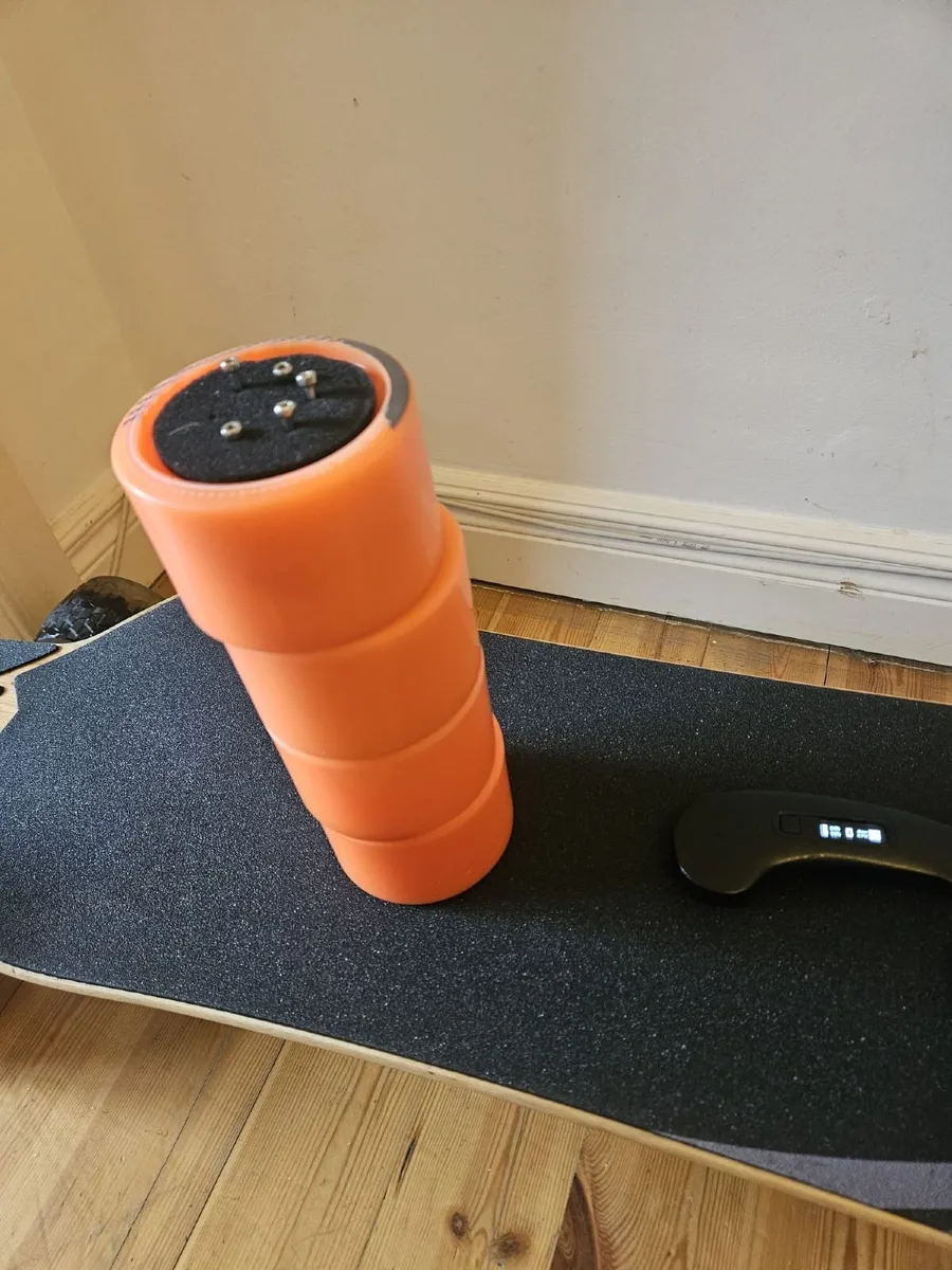 Exway Flex ER Electric Skateboard, Cloudwheel 105 - Image 4