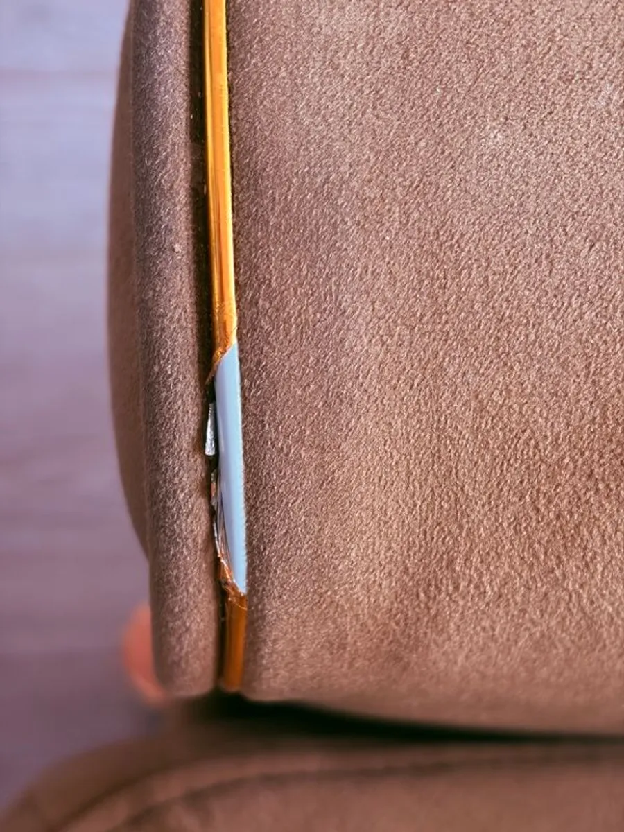 Sofa - Image 4