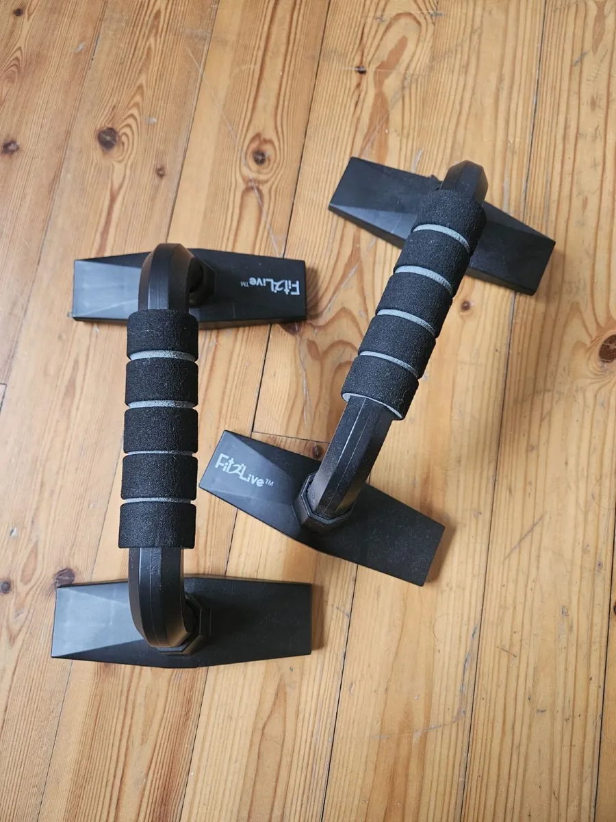 Fit2Live Push Up Bars (Pair) - Image 1