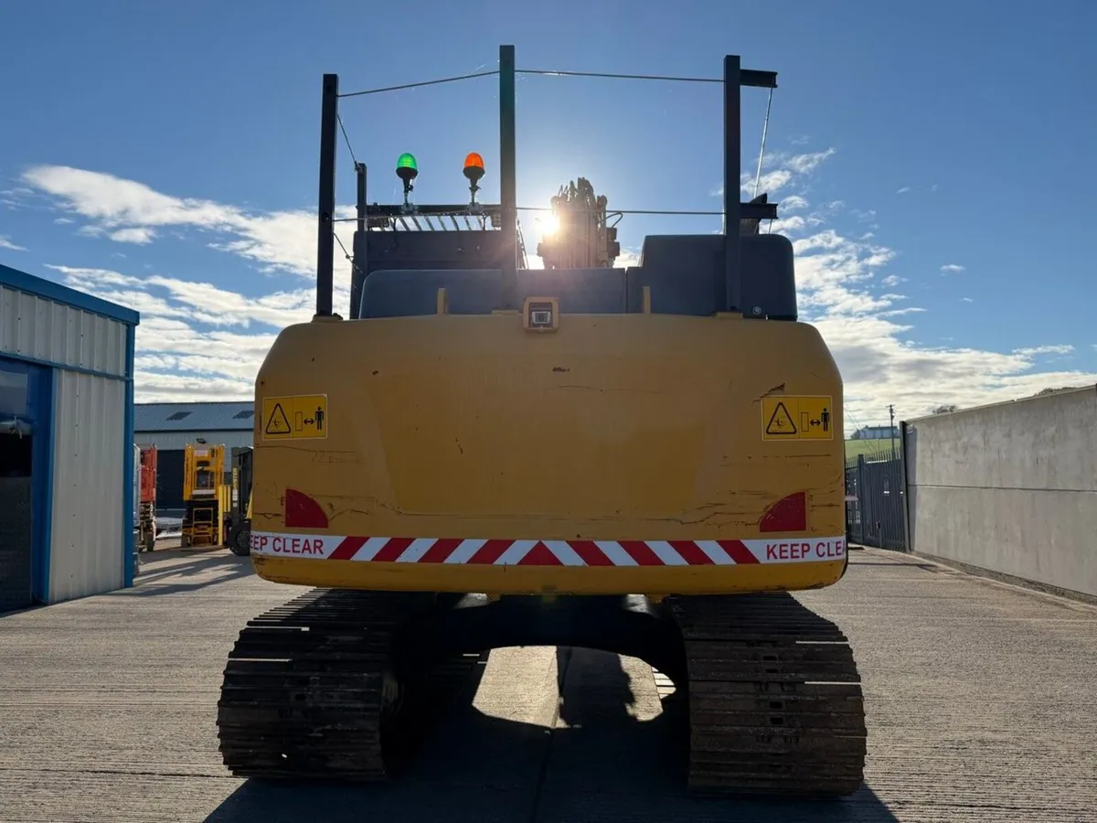 LIUGONG 917E-DM 16 TON EXCAVATOR - Image 4