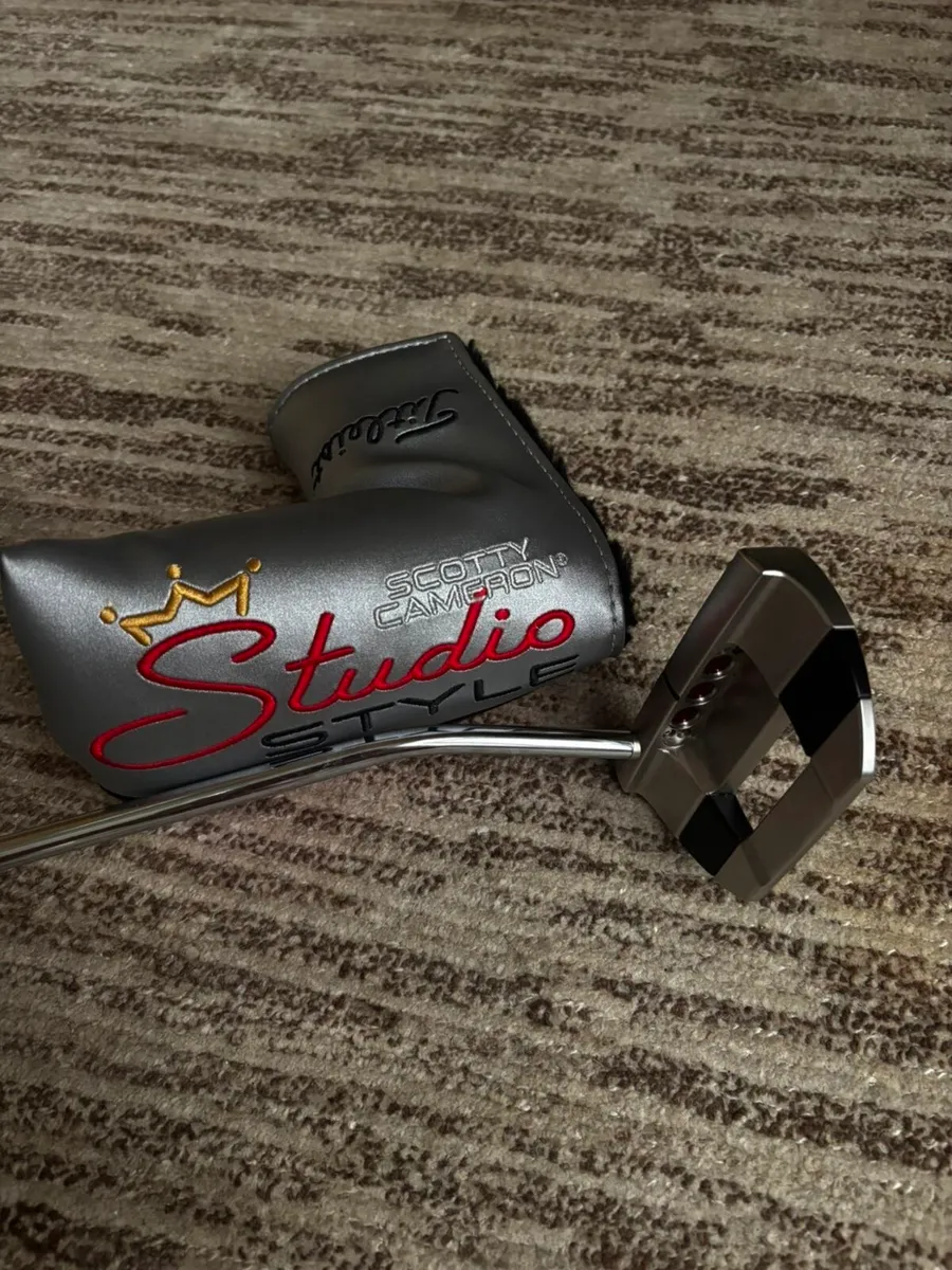Scotty Cameron Studio Style Fb Long Design Putter - Image 1