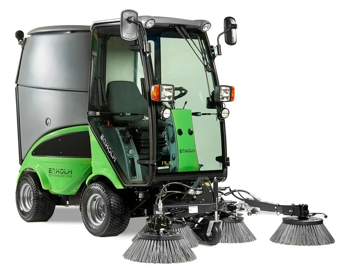 Egholm 2260 Sweeper - Image 2