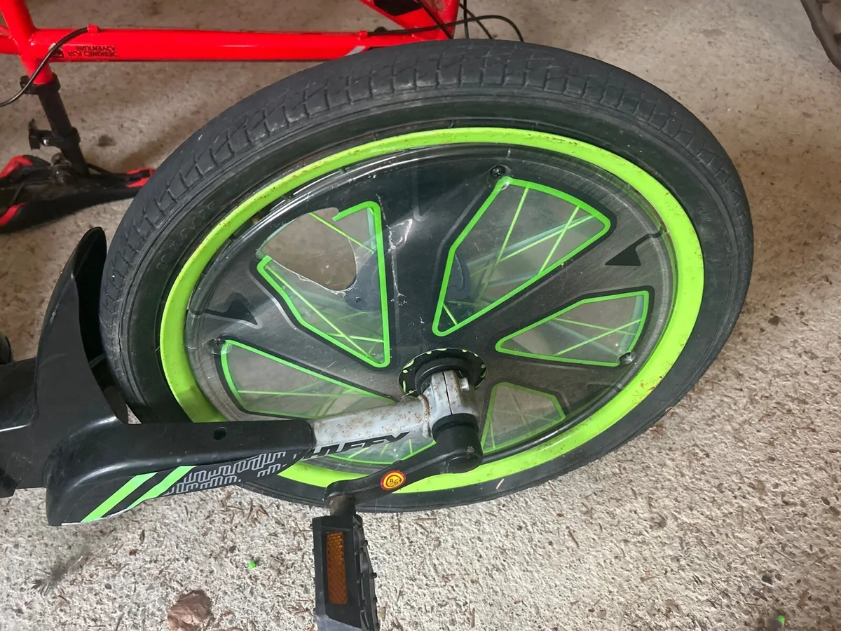 Green Machine - Image 3