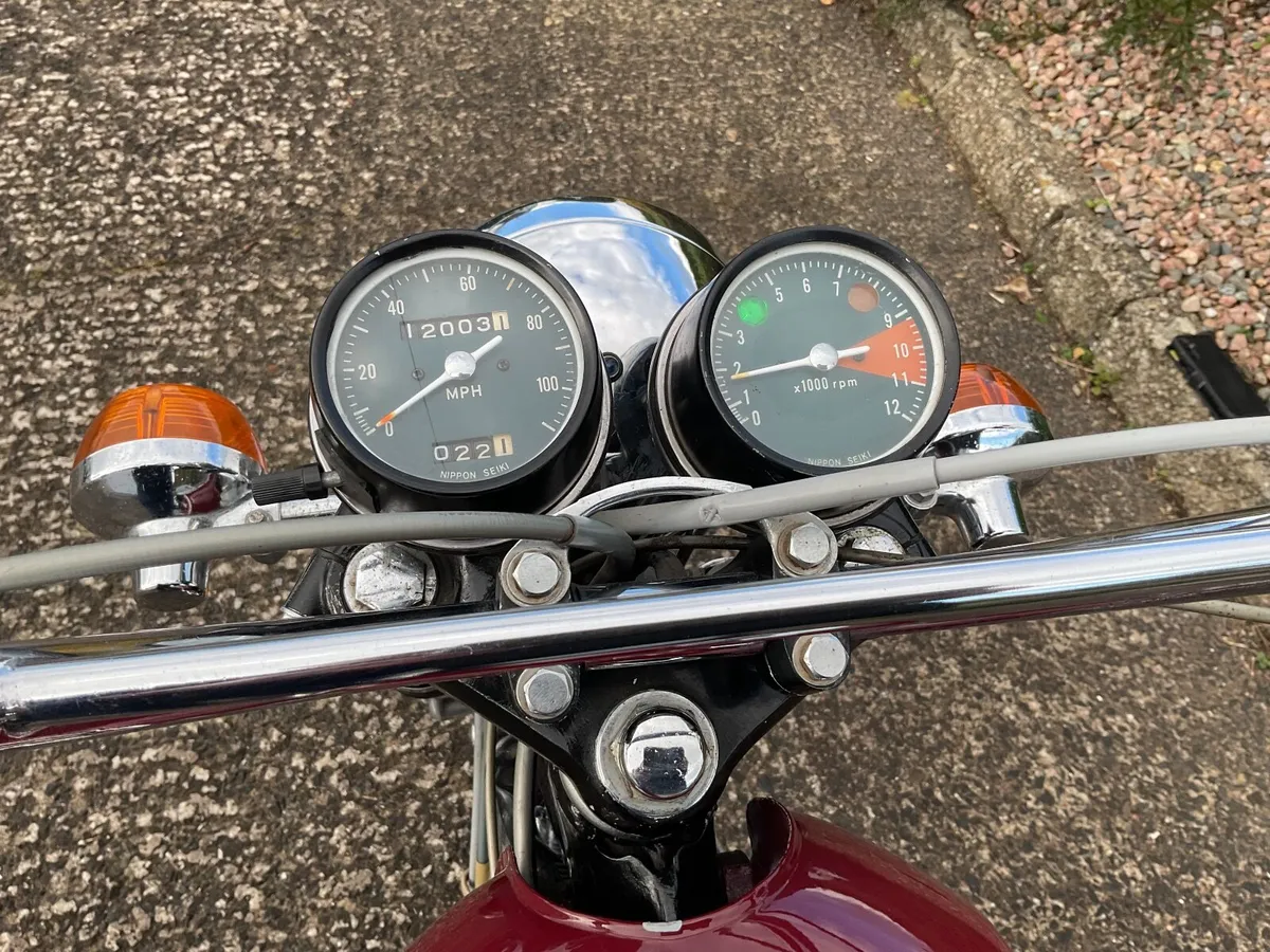For sale an immaculate CL 350Honda 1972. - Image 3