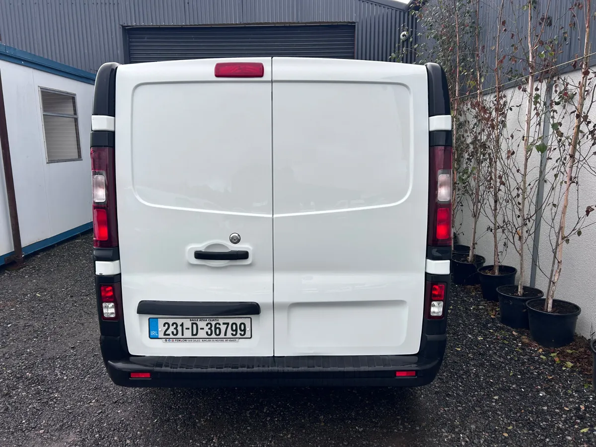 2023 Renault Trafic ‘72km / Facelift - Image 4