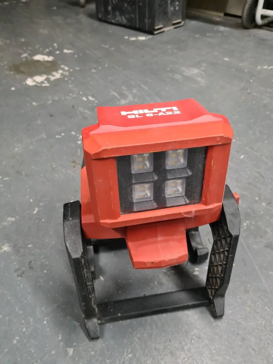 Hilti 22v light - Image 1