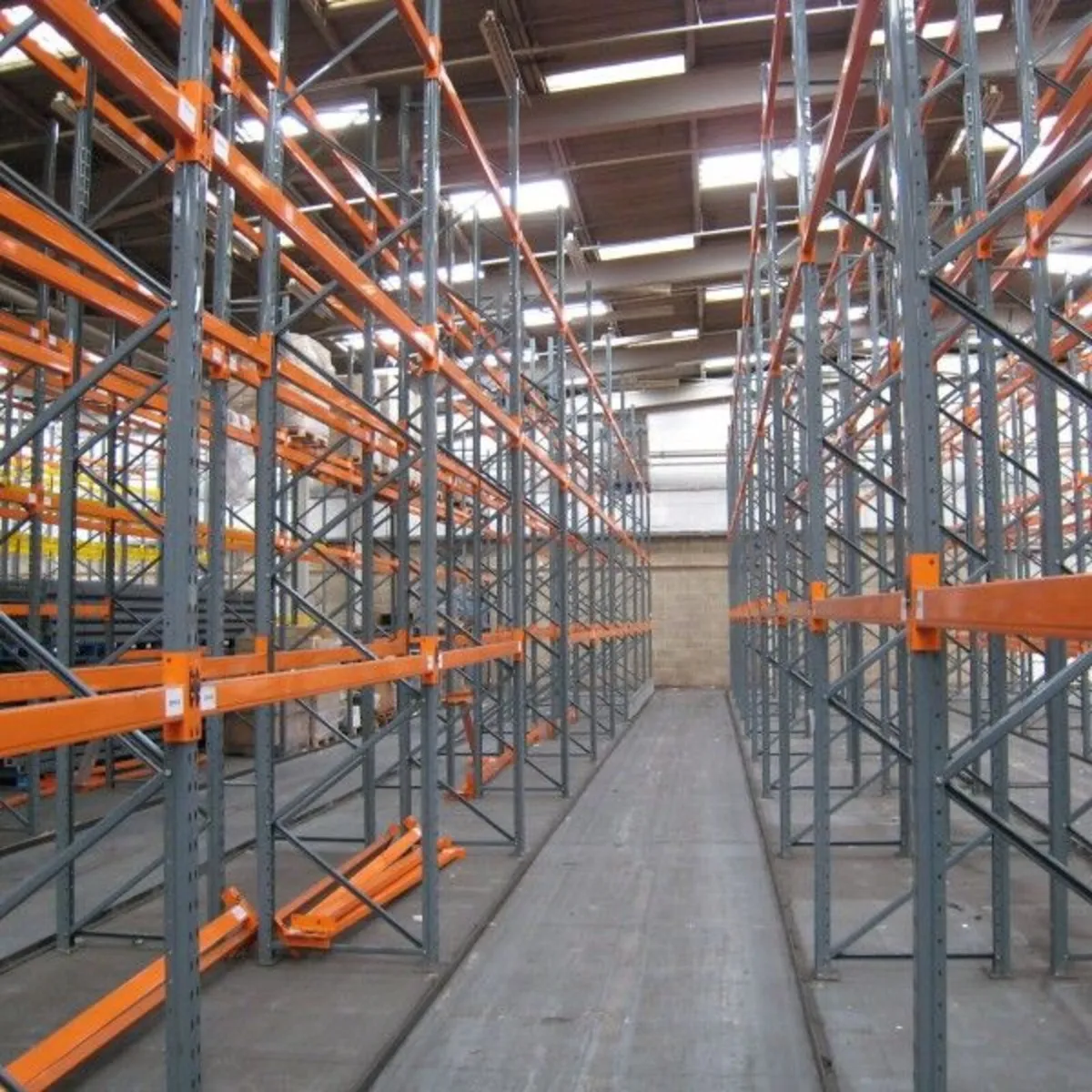 Warehouse Pallet Racking Shelving Heavy Duty - Image 1