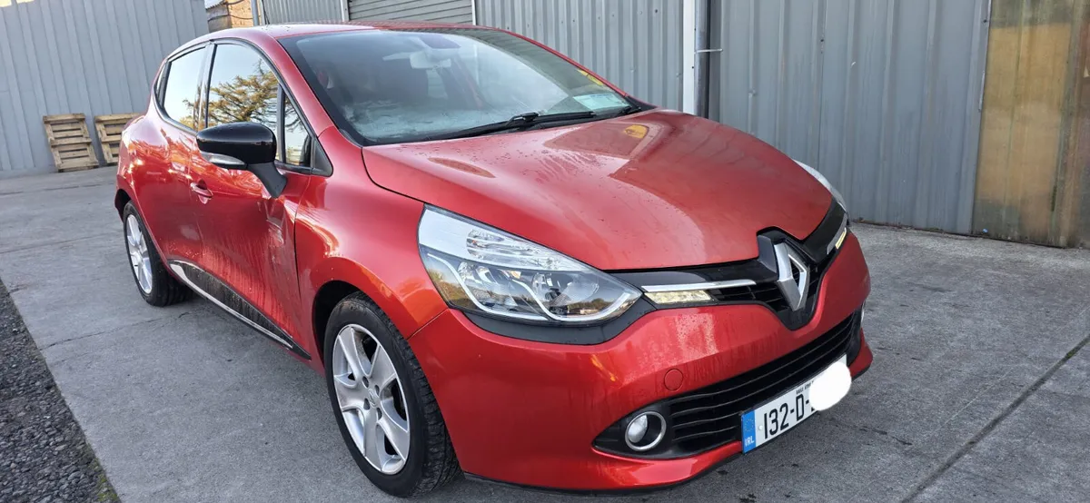 132 RENAULT CLIO - Image 3