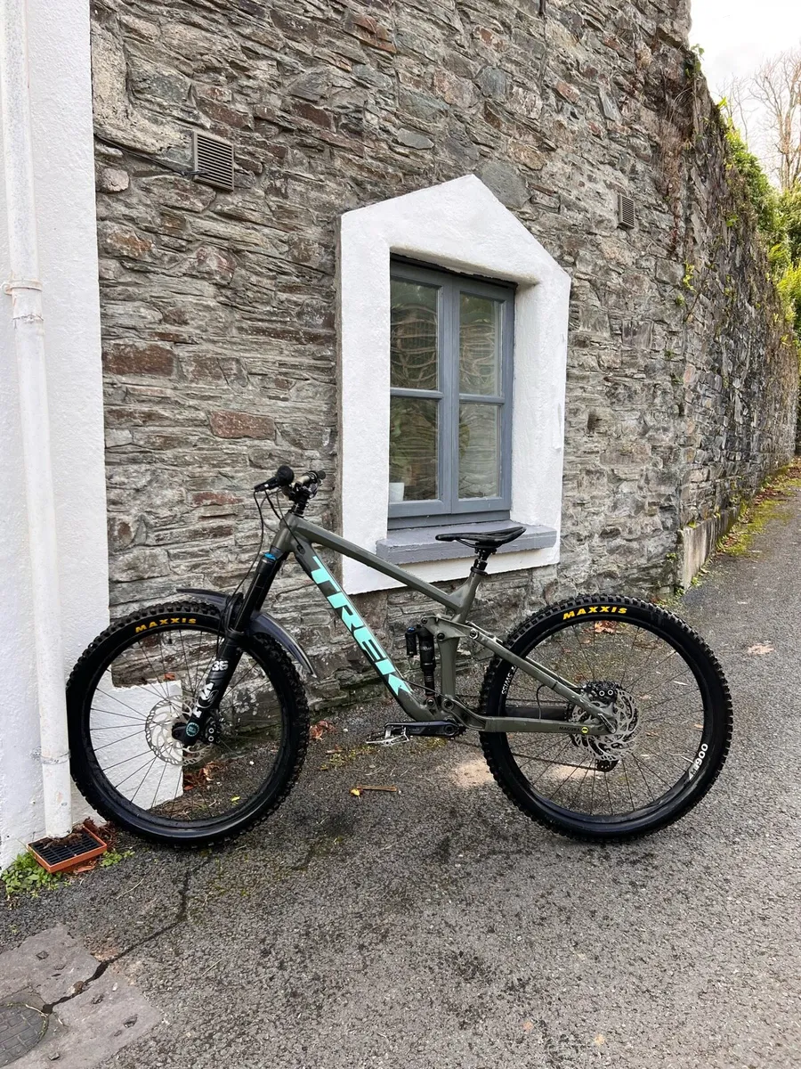 2023 Trek Remedy 8 - Image 4