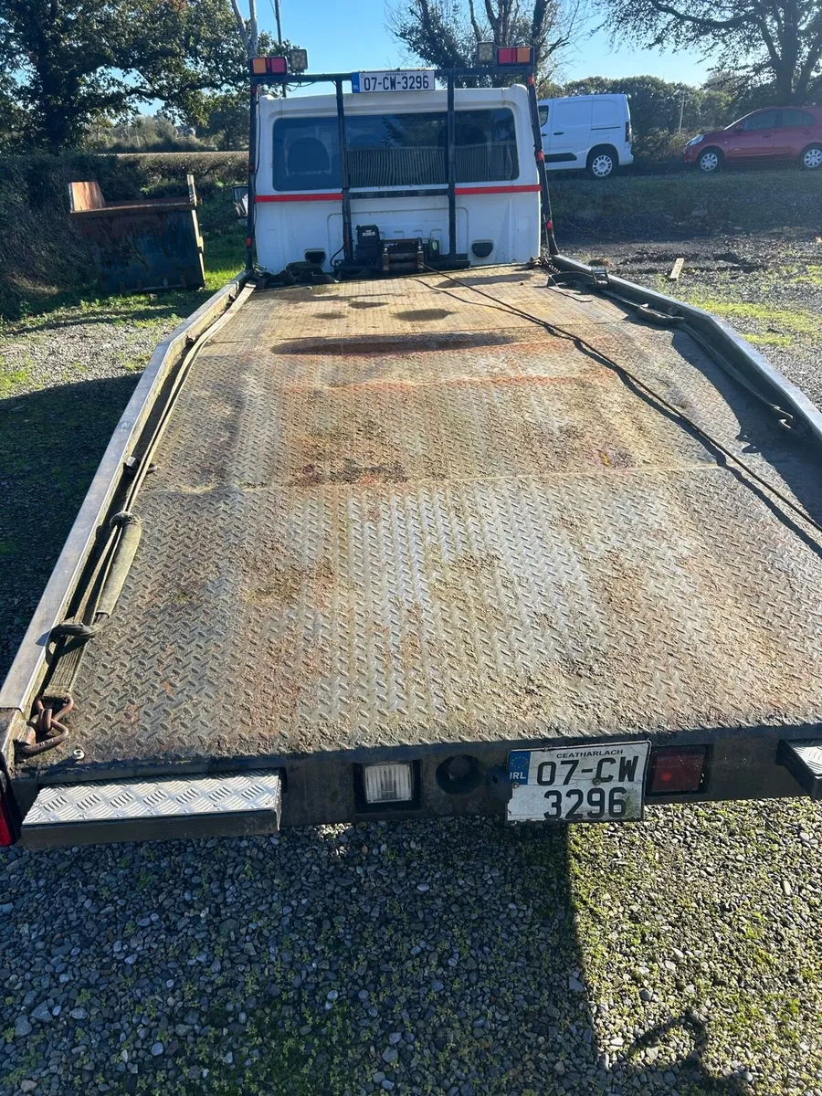 Recovery truck - Image 4