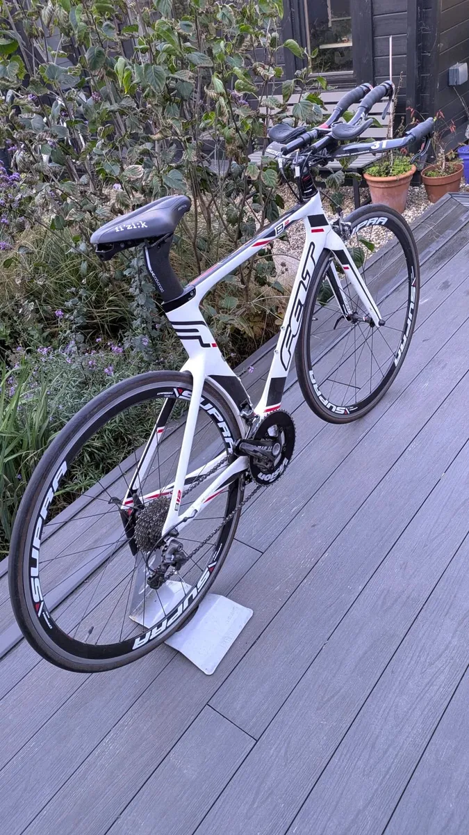 Felt B12 TT / Triathlon Bike - Excellent Entry/Mid - Image 2