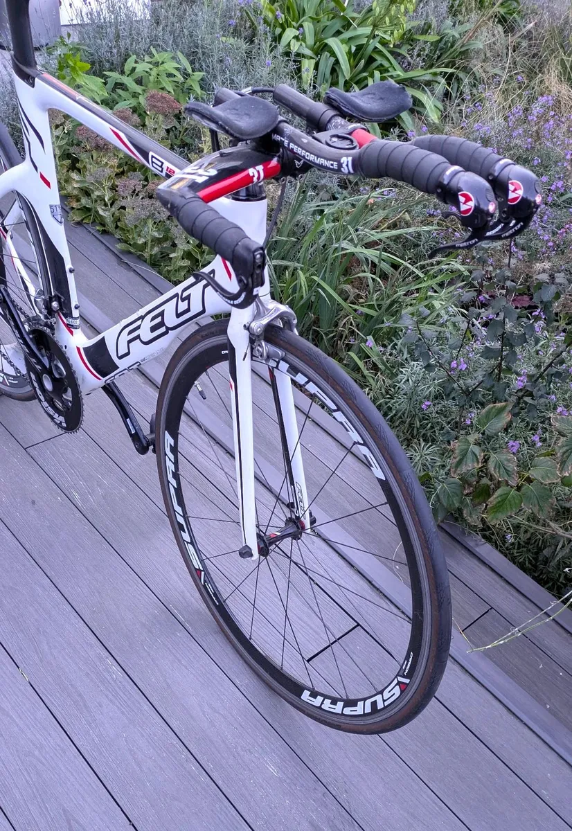 Felt B12 TT / Triathlon Bike - Excellent Entry/Mid - Image 3