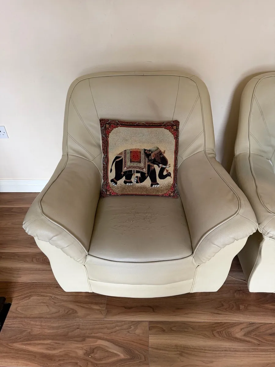 Free couch and arm chairs - Image 3