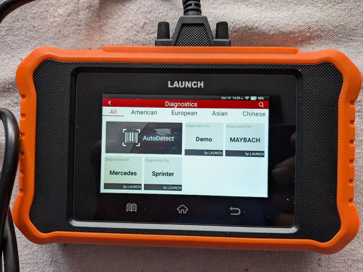 LAUNCH diagnostic tool - Image 1