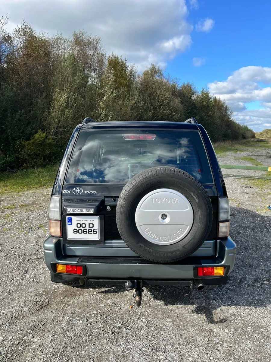 Toyota landcruiser - Image 4