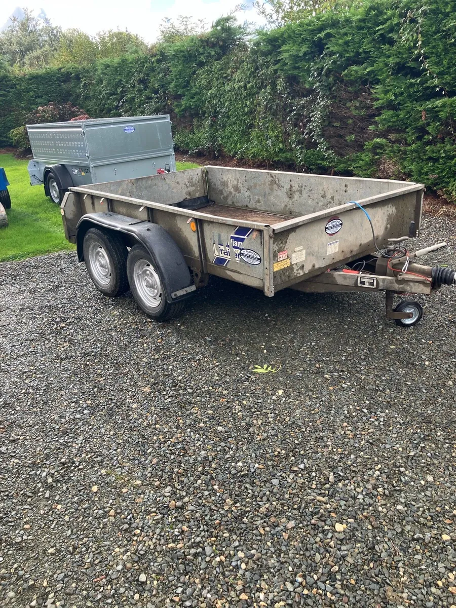 Trailers - Image 1
