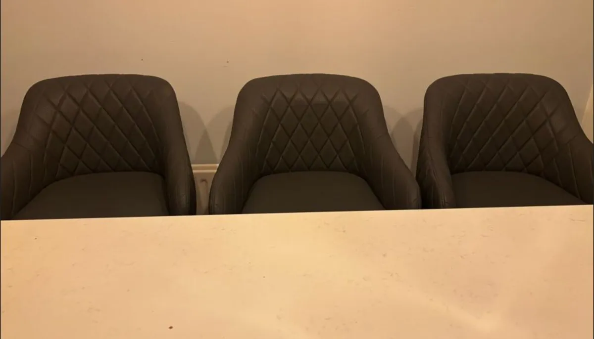 Set of 3 Grey Kitchen / Breakfast Bar Stools - Image 3