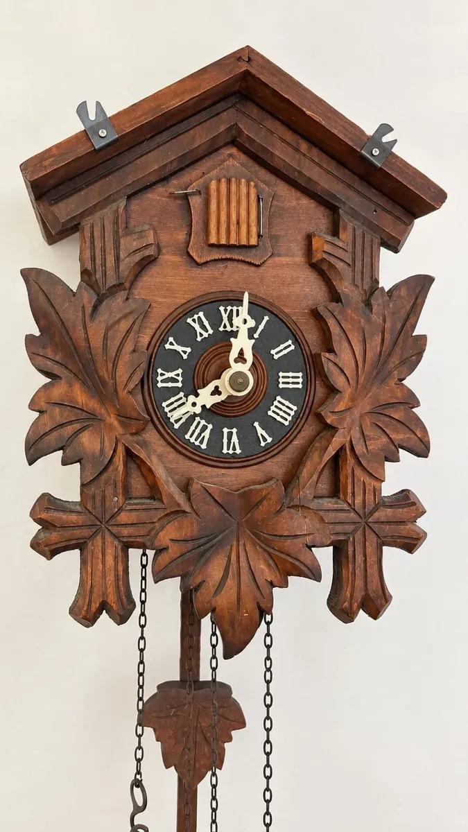 Vintage German Cuckoo Clock – Fully Working – €170 - Image 1