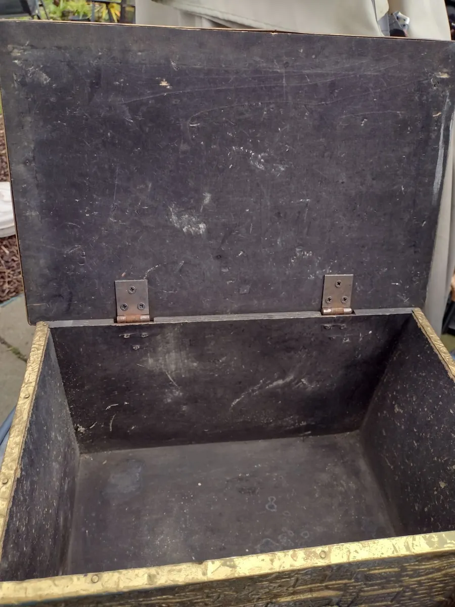 Antique Brass fireside Storage box - Image 4