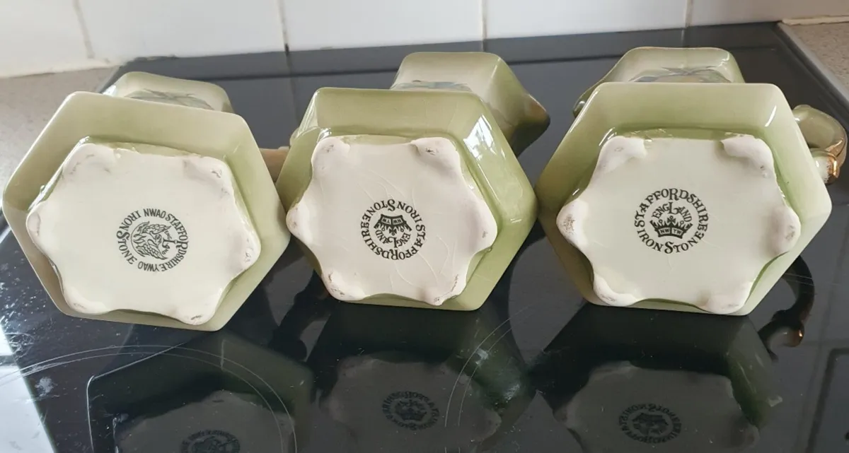 Vintage Fruit Jugs Trio - Image 4