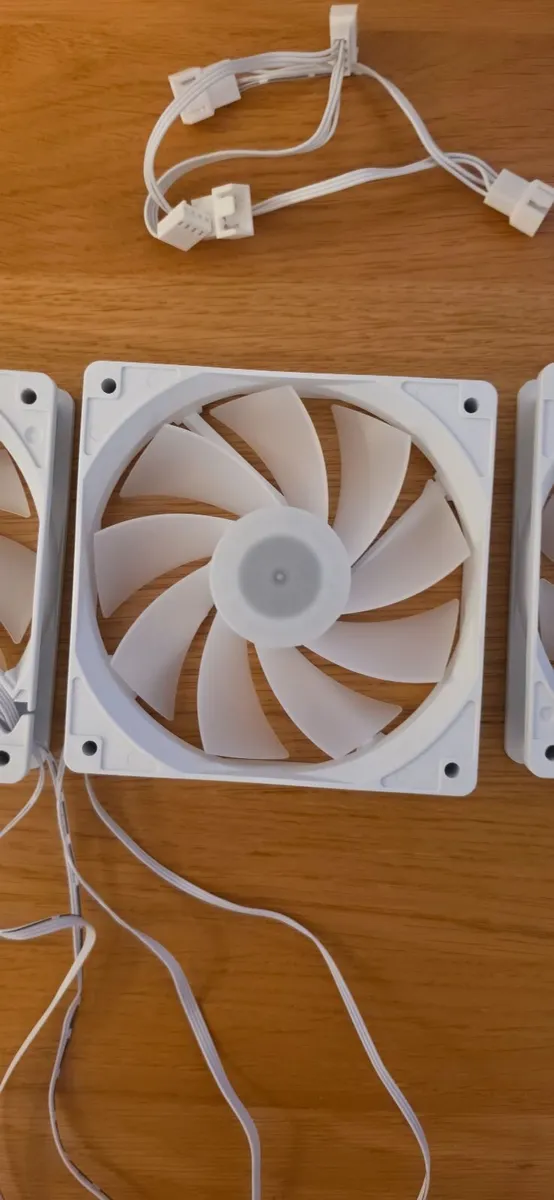 x4 PC Specialist 120MM Fans - Image 1