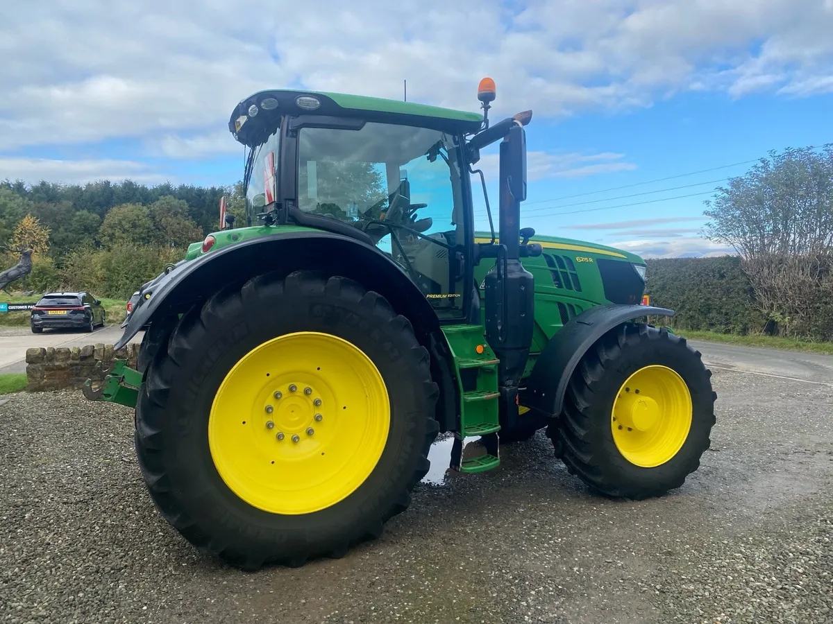 John Deere 6215R 2020 7235 hours - Image 4