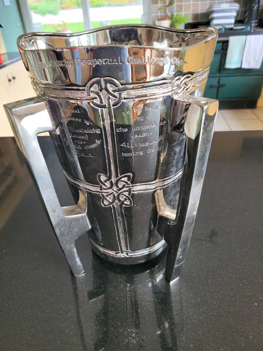Replica Cup - Image 4