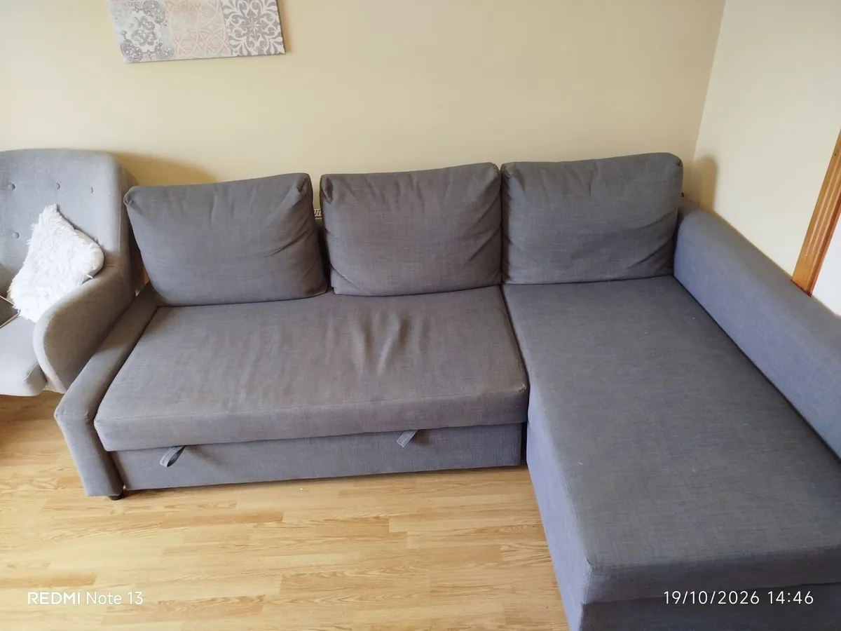Sofabed - Image 1