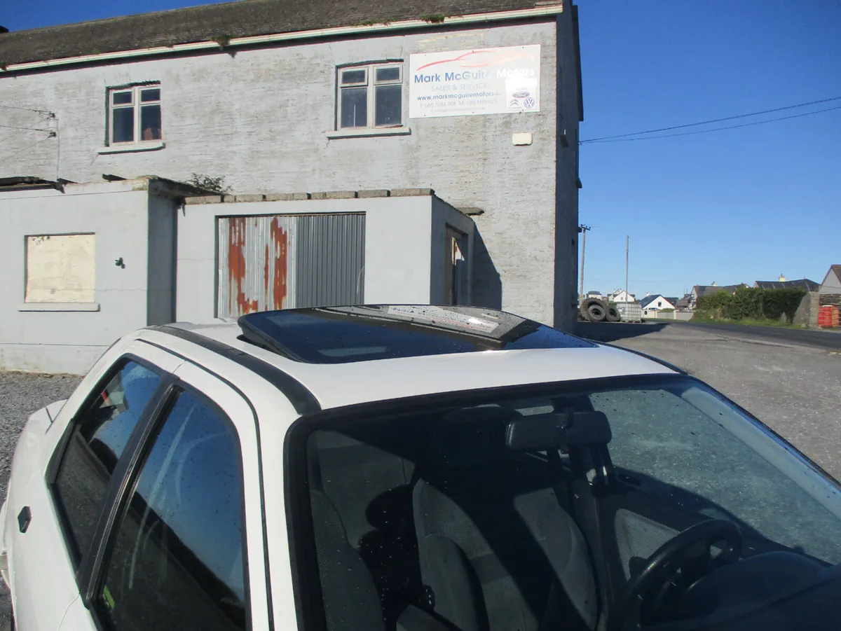 FORD SIERRA SAPPHIRE 2LITRE GLS - Image 3