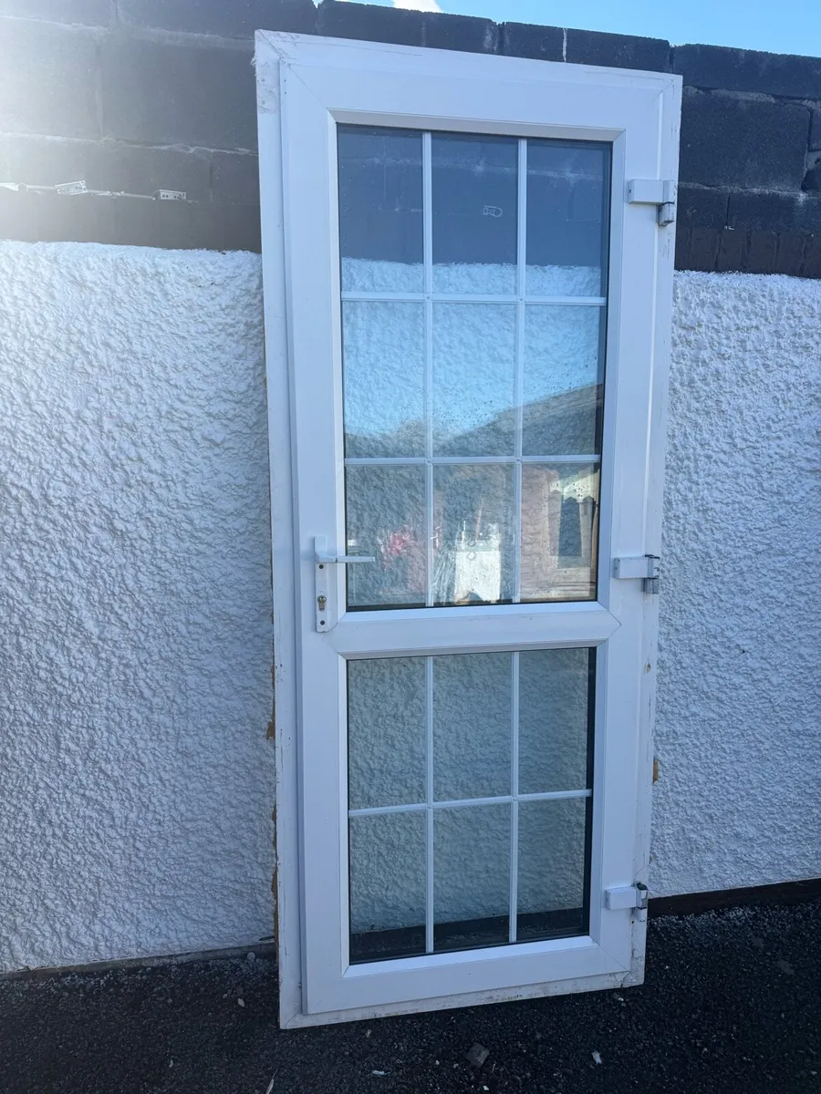 Pvc, Back door - Image 2