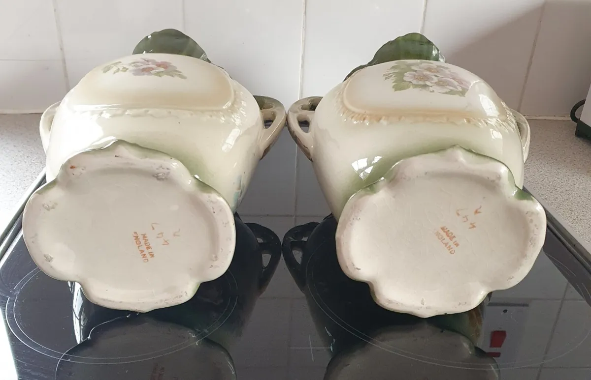 Pair of Vintage 'Mantle' Vases - Image 3