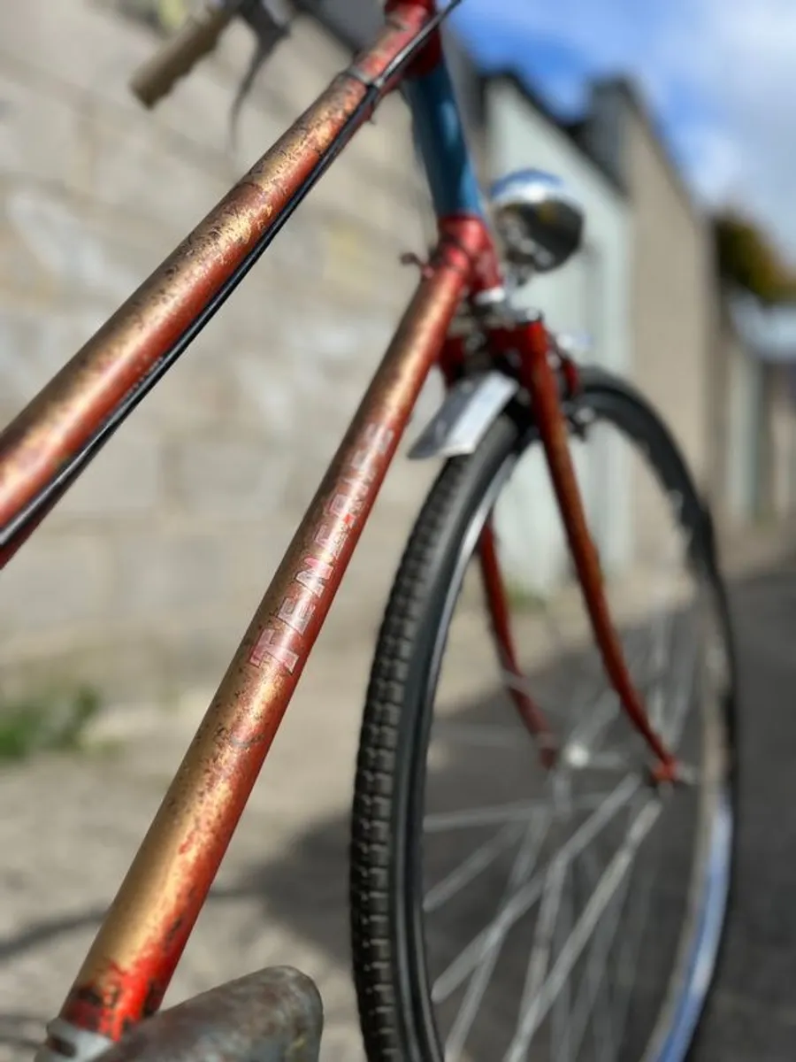 Vintage Bicycle - Image 4