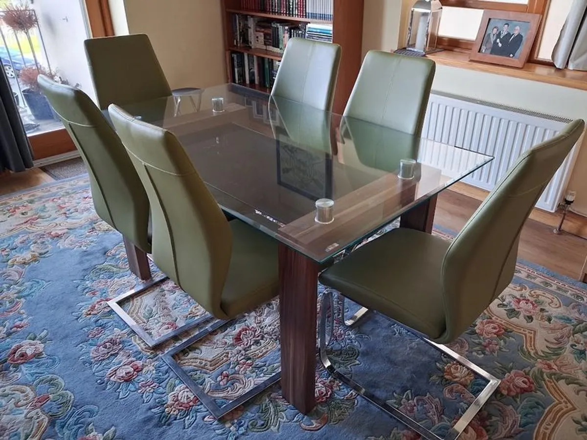 Dining Room Suite - Image 2