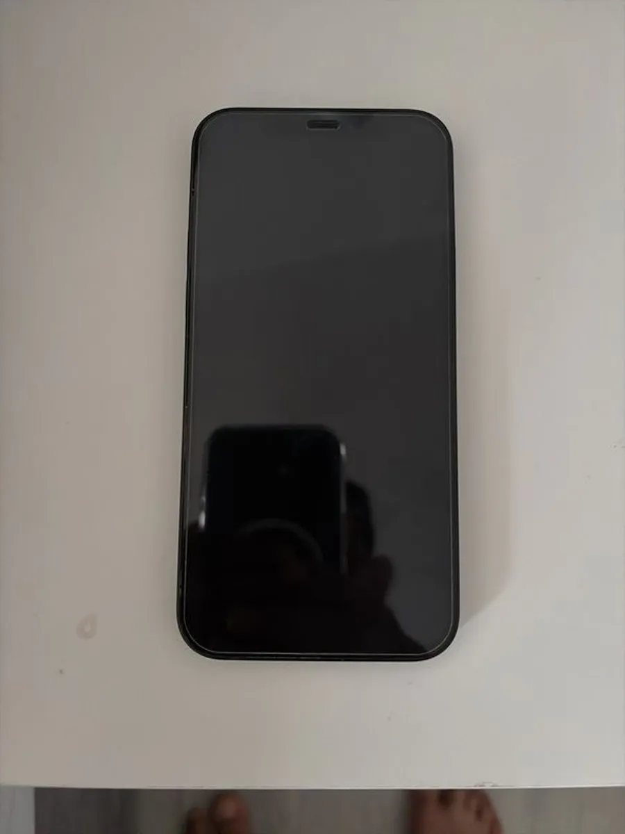 Iphone - Image 2