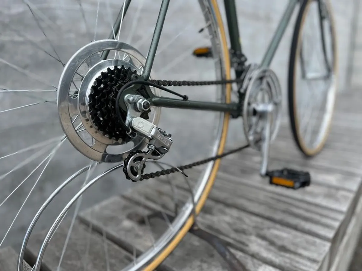Vintage Bicycle - Image 2
